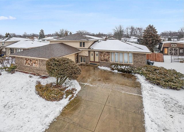 1st image of 14147 S Garavogue Ave