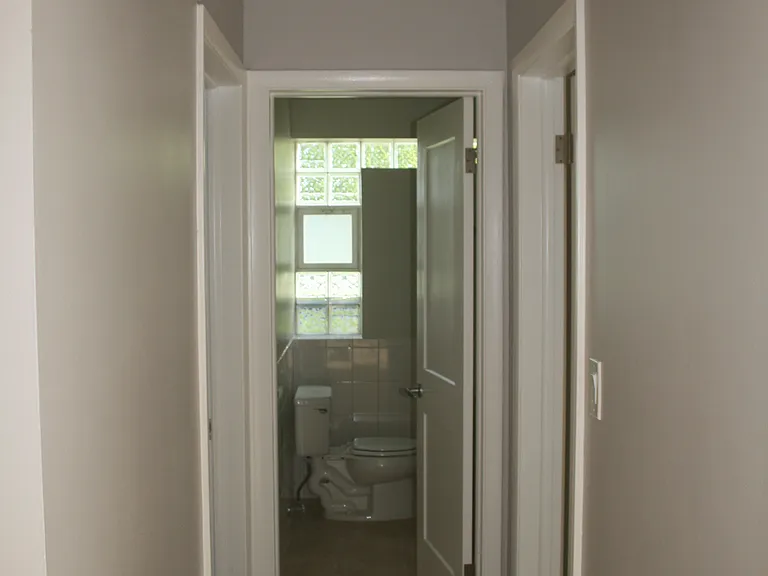 1333 Woodview Ln — Photo 5