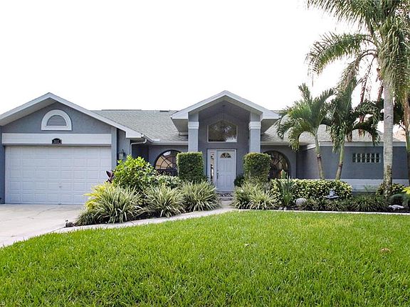 4th image of 2612 SW 52nd Ln