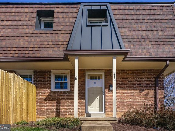 5th image of 212 S Virginia Ave #78