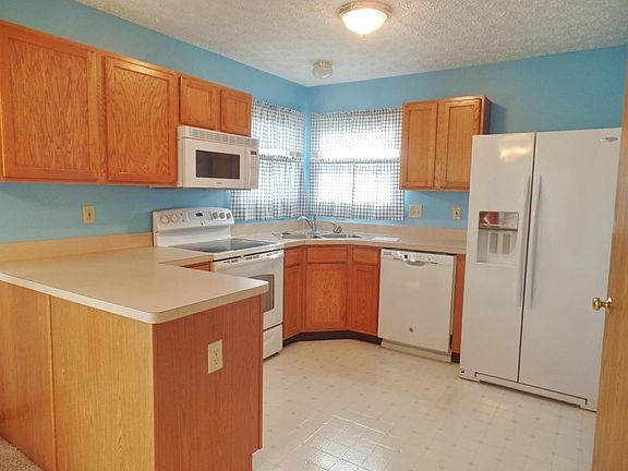 5th image of 509 Richwood Dr