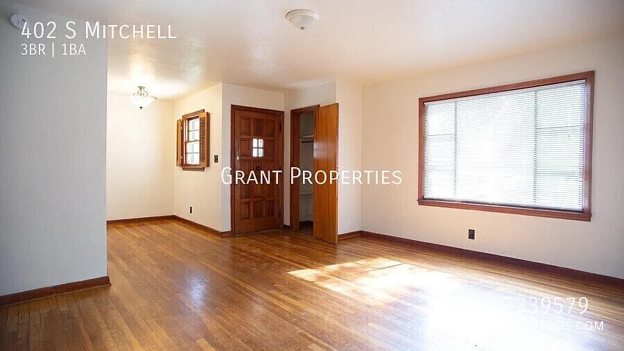 3 bed, 958 sqft, $2,355 — Photo 4