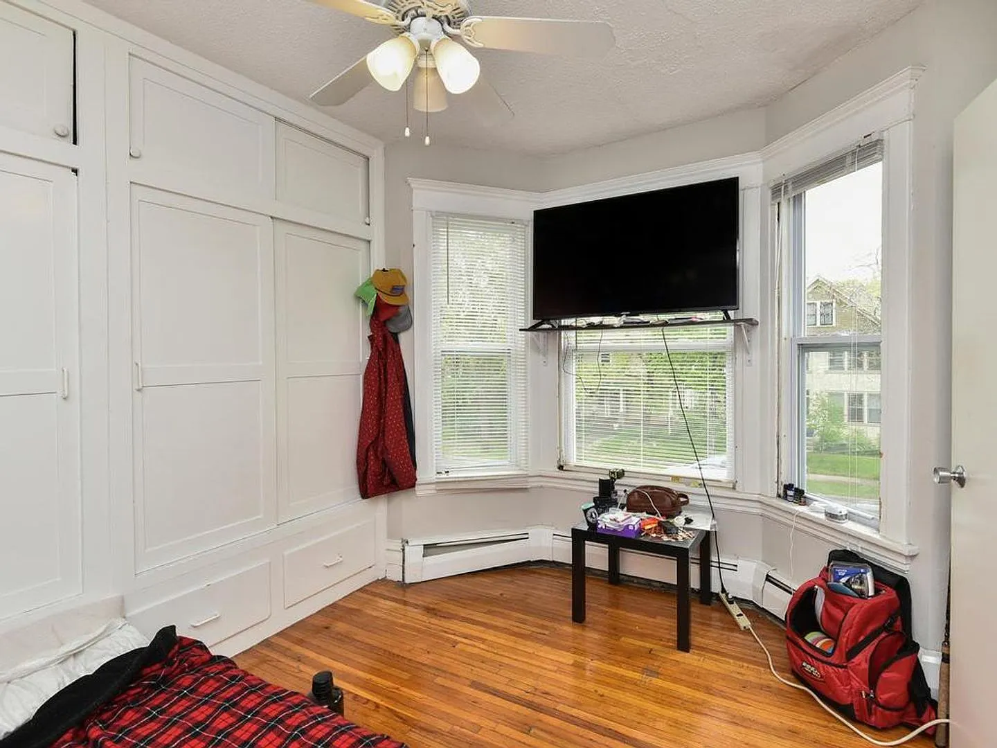 1226 Adams St NE — Photo 4