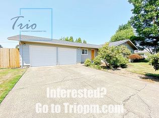 1935 Montreal Ave, Eugene, OR 97408