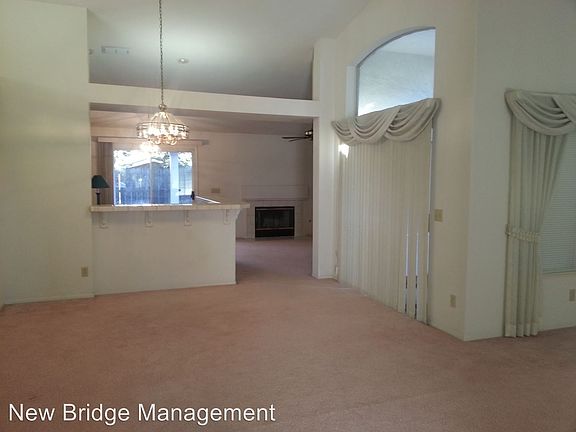 3rd image of 1570 Lando Dr