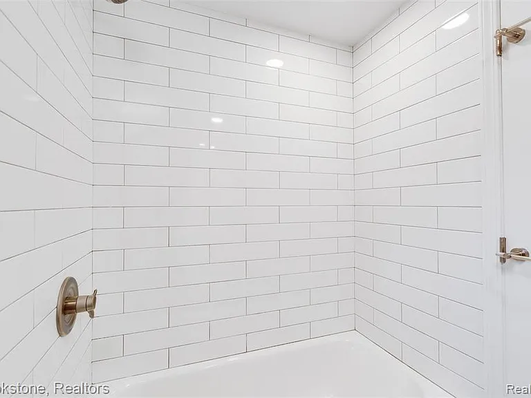 2784 Aldgate Dr — Photo 39