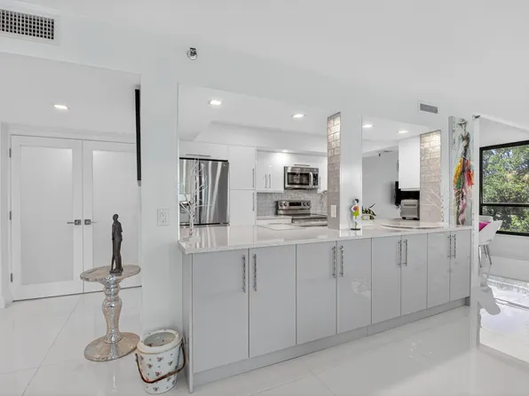 20100 W Boca 138 Drive W #138, Boca Raton, FL 33434