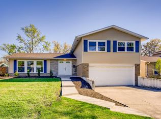 2713 Knollwood Pl, Hazel Crest, IL 60429