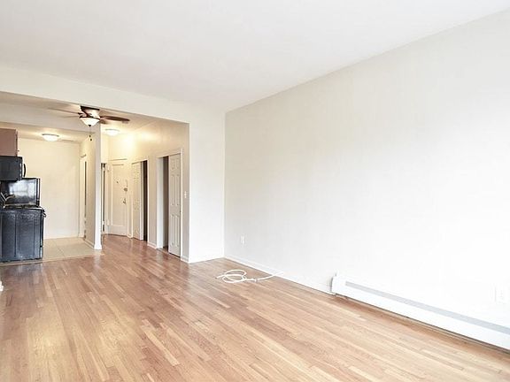 2nd image of 1912 3rd Ave #3J