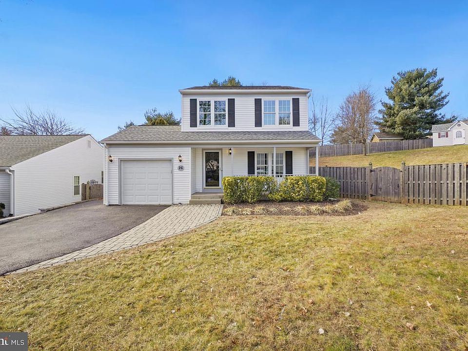 1st image of 26 Neerwinder Ct