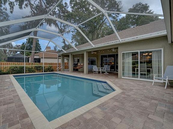 2nd image of 16808 Sheffield Park Dr