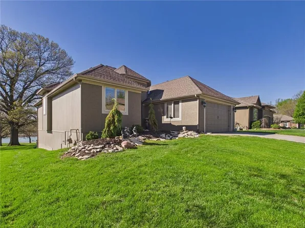 4805 N 124th Ter, Kansas City, KS 66109