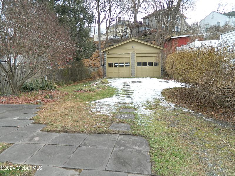 2nd image of 1704 2nd Street
