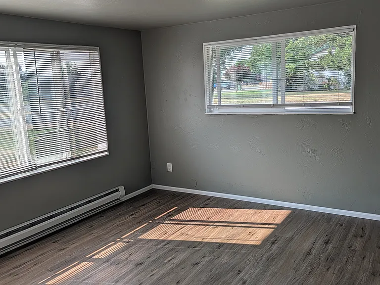1492 Main St #1 — Photo 1
