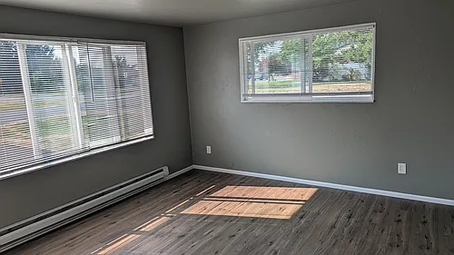 1492 Main St #1 Photo 1