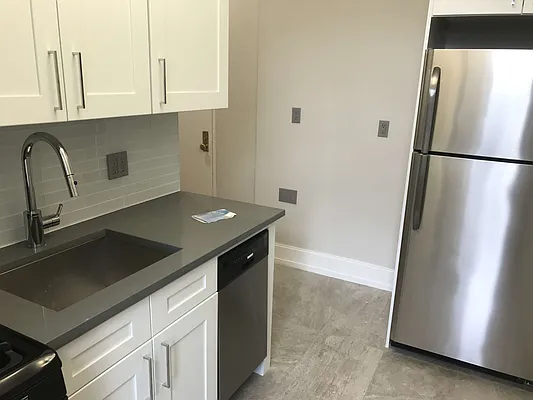 Rented by Zuz Realty | media 17