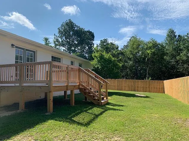 1420 Central Dr — Photo 20