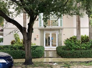954 SW 36th Ct APT 202, Miami, FL 33135