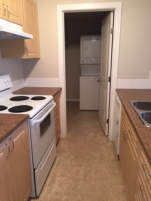 Condo in Spruce Grove - Next to Tri-Leisure Centre! — Photo 3
