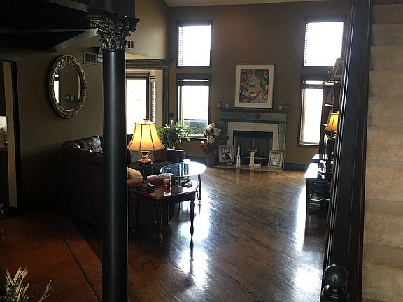 2nd image of 3273 Lacosta Ct #1