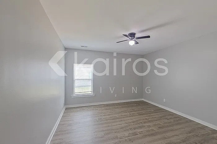 30 Hawk Ln — Photo 8
