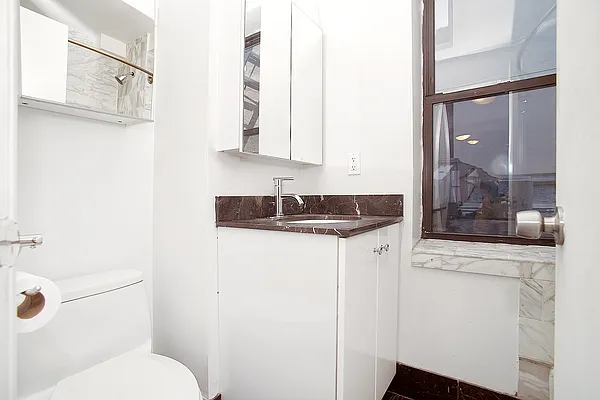 Rented by Keller Williams NYC | media 42