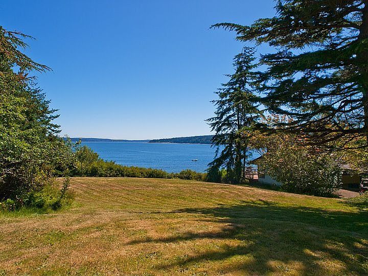 Generous .68 acre lot with 100' of low bank lot