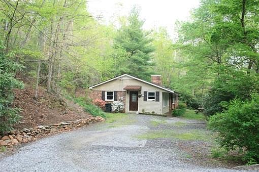 4th image of 576 Poorhouse Creek Rd