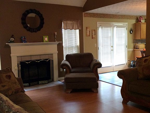 2nd image of 468 Old Tree Dr