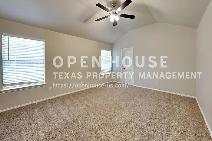 1031 Port Boliver Dr — Photo 6