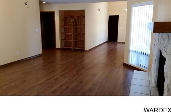 2nd image of 2541 Firestone Cir