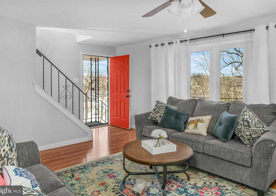 302 Woodland Ave, Coatesville, PA 19320 Zillow
