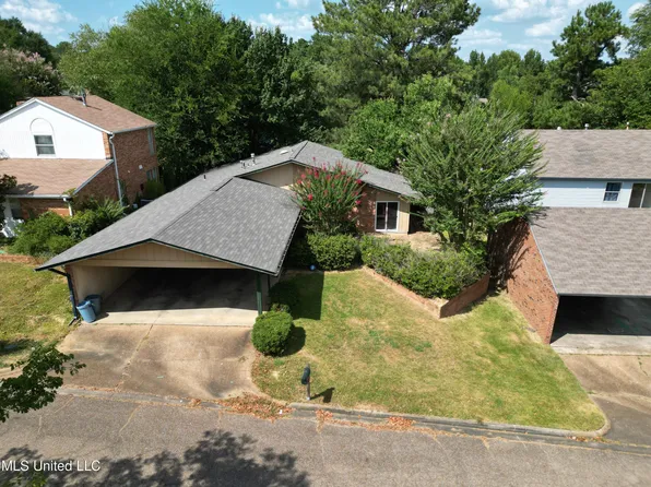 101 Carrie Dr, Clinton, MS 39056