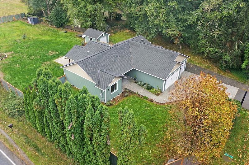 2nd image of 3540 Friendly Grove Road NE