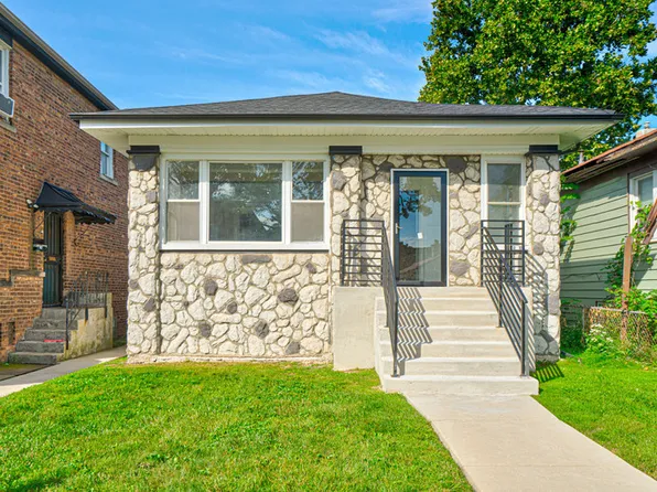 8108 S Jeffery Blvd, Chicago, IL 60617