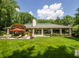 50 Oak Bnd, West Orange, NJ 07052