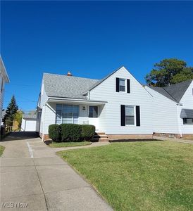 12913 Darlington Ave, Garfield Heights, OH, 44125