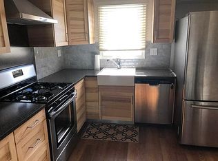 1040 W Fingerboard Rd APT 2, Staten Island, NY 10304