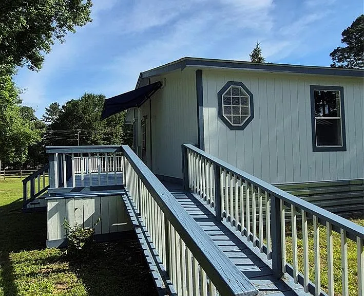 24430 Oak Hollow Blvd — Photo 35