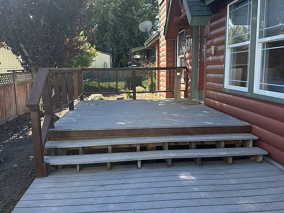2nd image of 3432 Cathern Rd