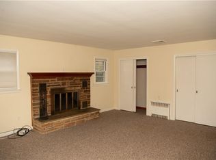 20 Schreiber Ln #A, Tappan, NY 10983