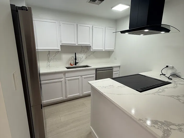145 15th St NE #1426 — Photo 6