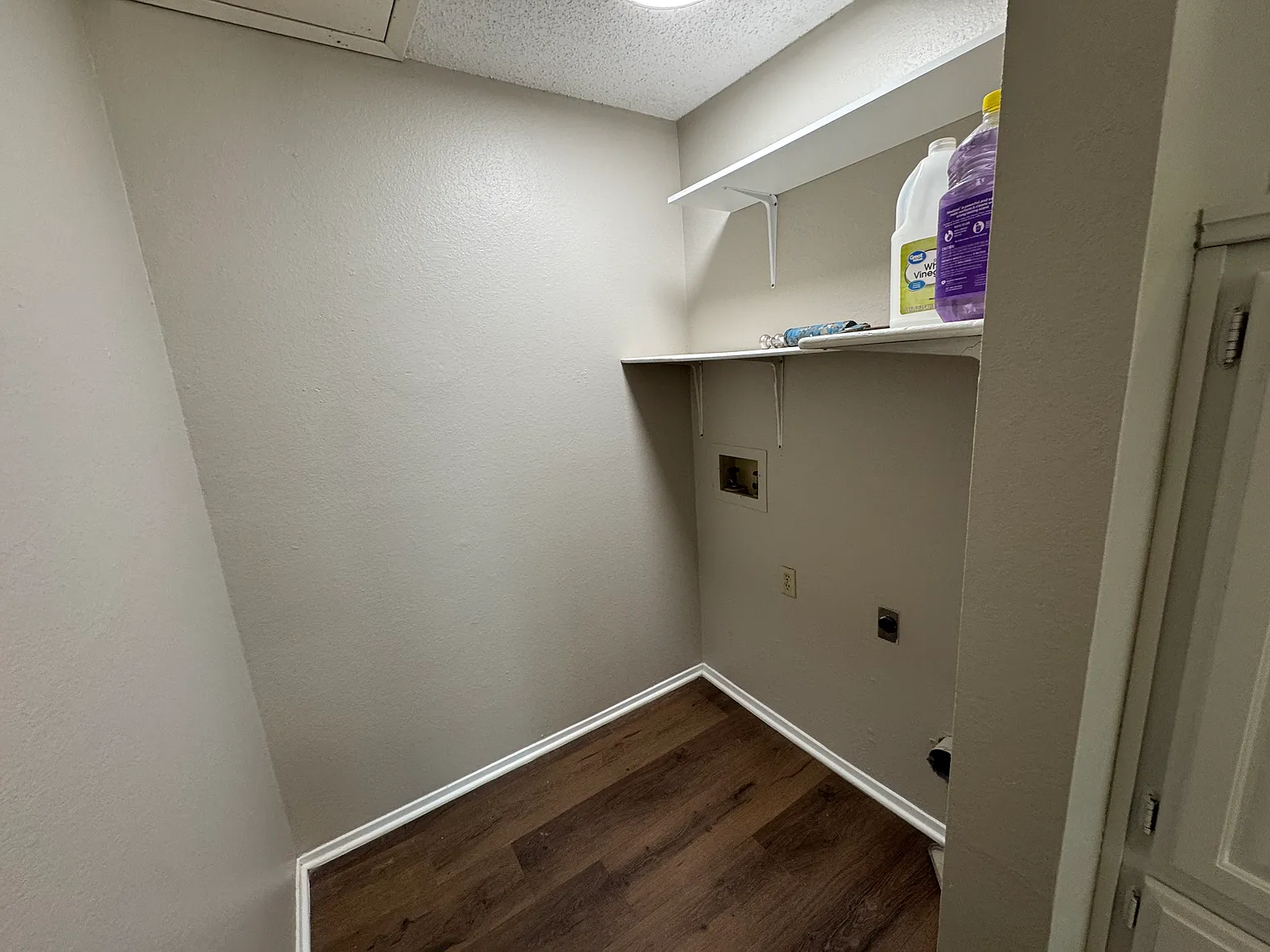 2 bed, 1200 sqft, $1,575 — Photo 4