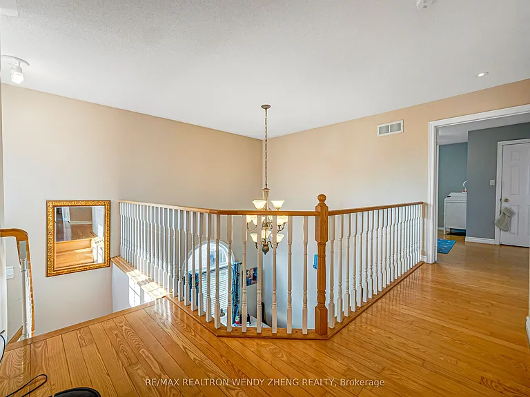 1507 Clearbrook Dr — Photo 20