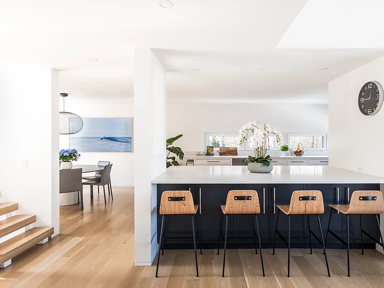 32 Island View Dr W — Photo 13