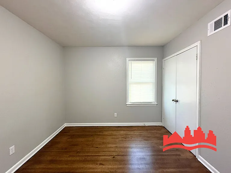 3270 Fairbanks St — Photo 13