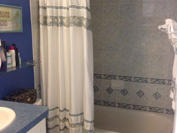 4th image of 701 S Atlantic Ave #708