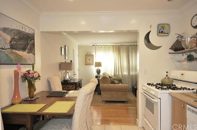 1st image of 504 N Elena Ave
