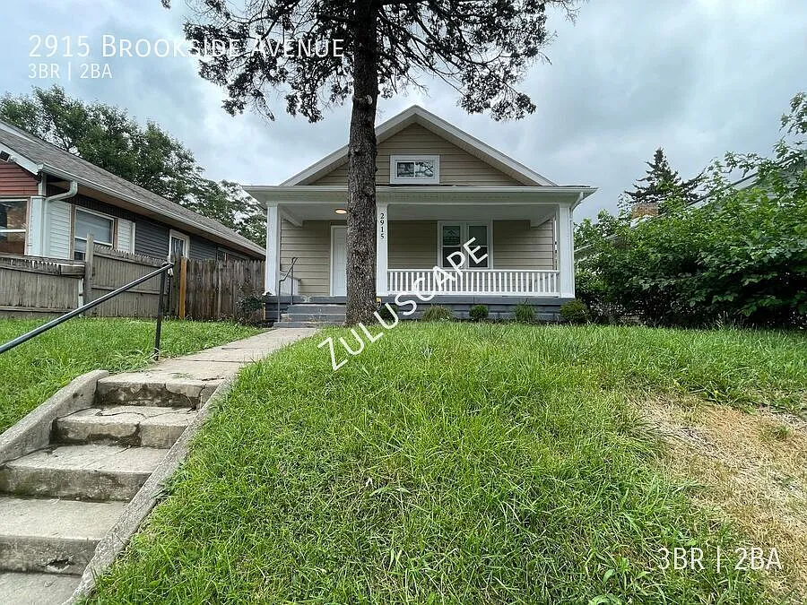 1/2 Off First Month Rent..2915 Brookside Ave. / 3 Bed 2 Bath In Historic Brookside Neighborhood — Photo 1