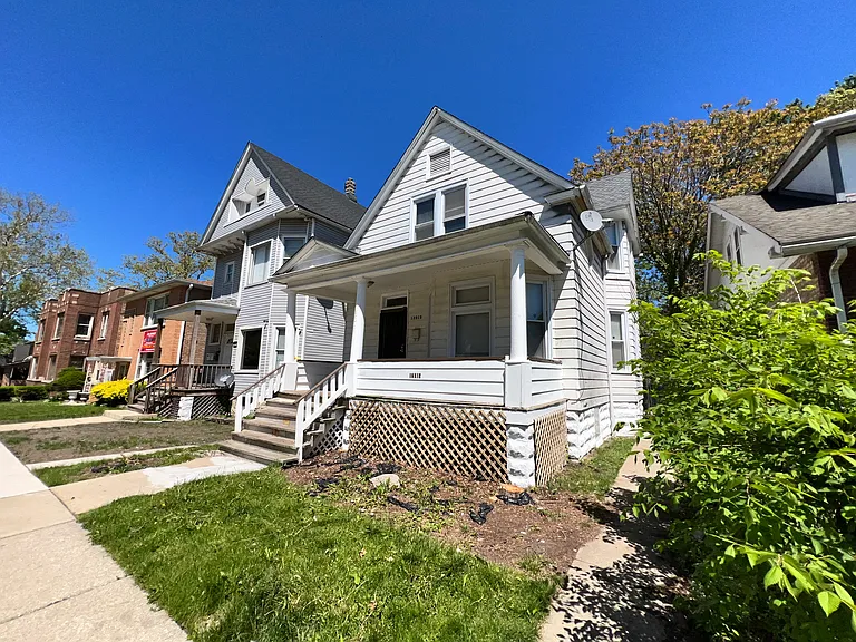 12015 S Stewart Ave — Photo 28